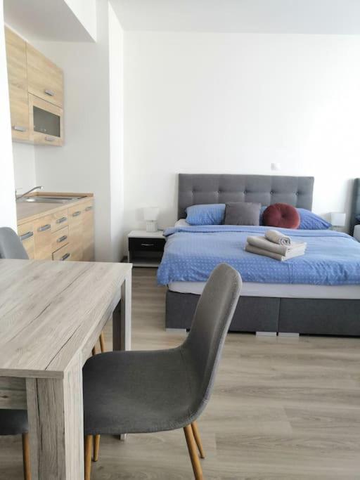 Apartman Praha Appartement Buitenkant foto