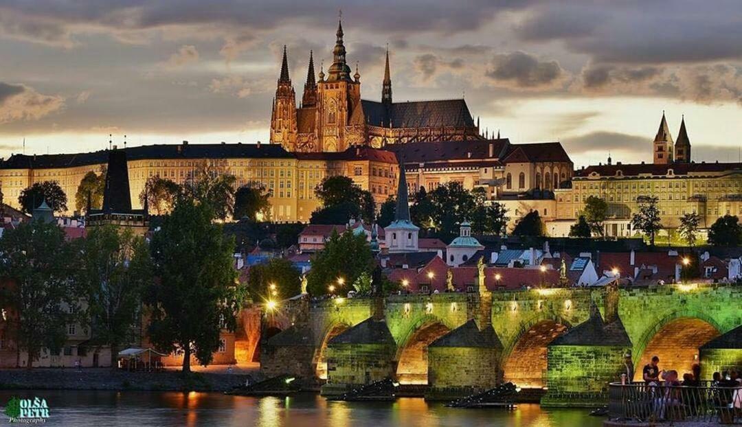 Apartman Praha Appartement Buitenkant foto